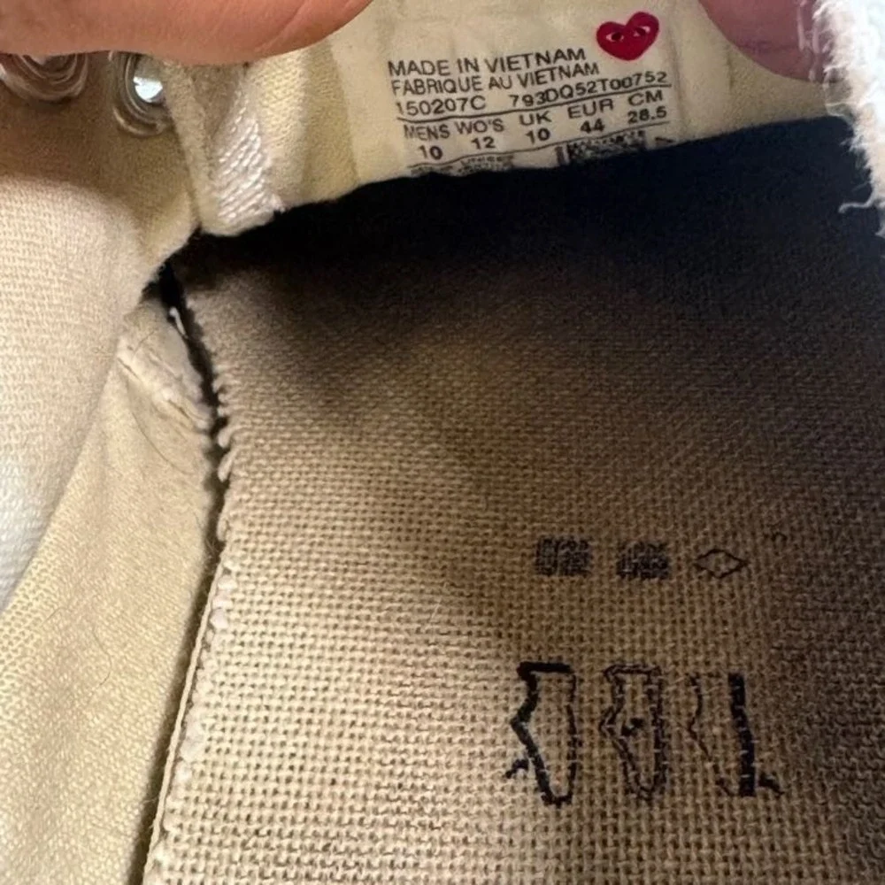 Size M10/W12 Converse‎ Chuck 70 Comme des Garçons Unisex Off White Sneakers